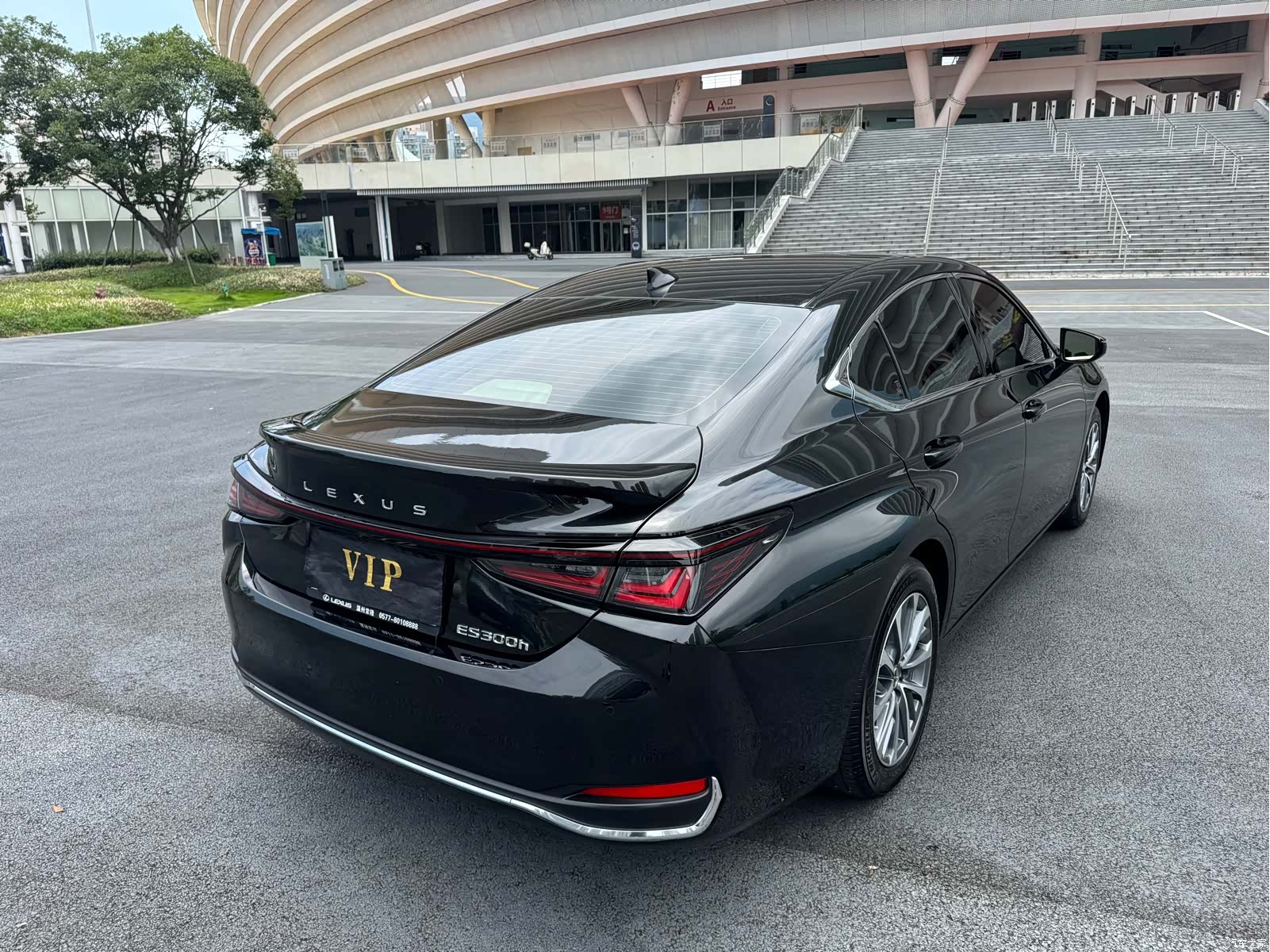 Lexus ES, 2026 12