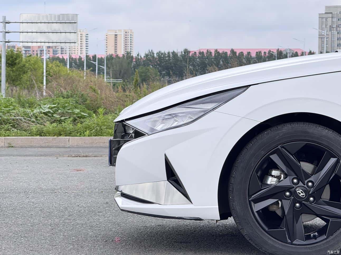 Hyundai Elantra, 2023 15