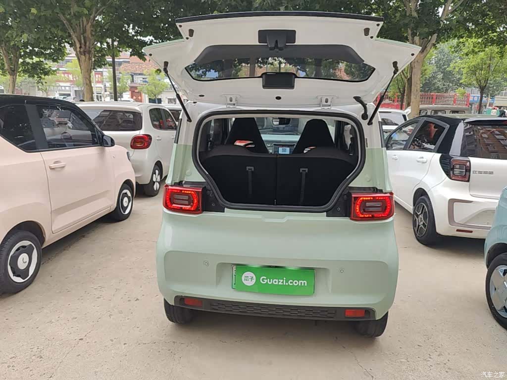 Wuling MINIEV, 2021 19