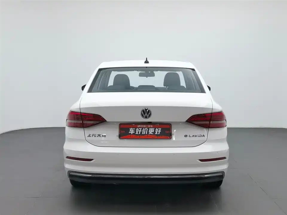 Volkswagen Lavida Pure Electric