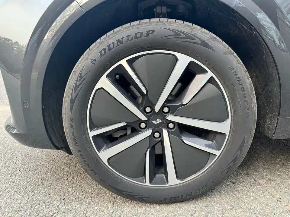 Li Auto Ideal L6