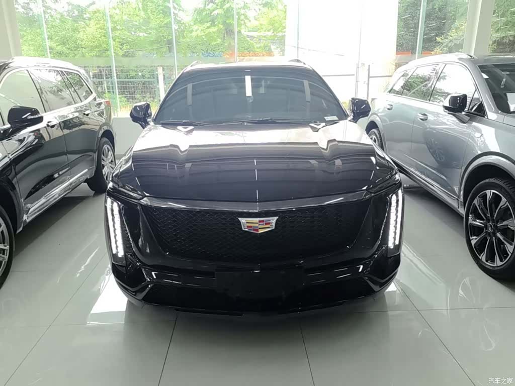 Cadillac XT5, 2025 3