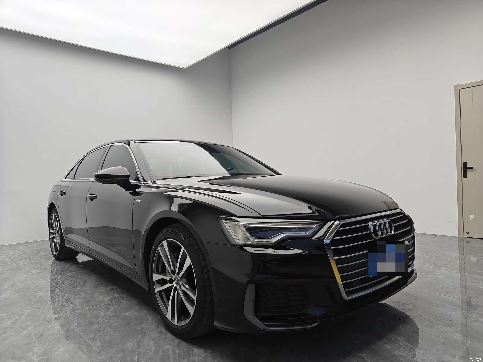Audi A6L, 2021 3