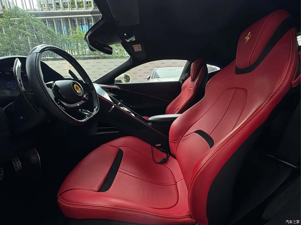 Ferrari Roma, 2021 14