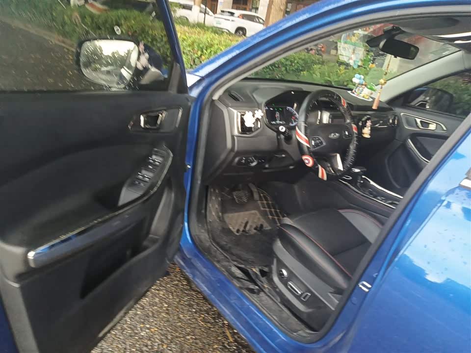 Chery Tiggo 5x Chery Tiggo 5x