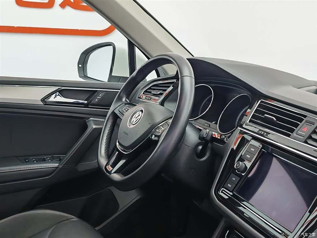 Volkswagen Tiguan L, 2018 22