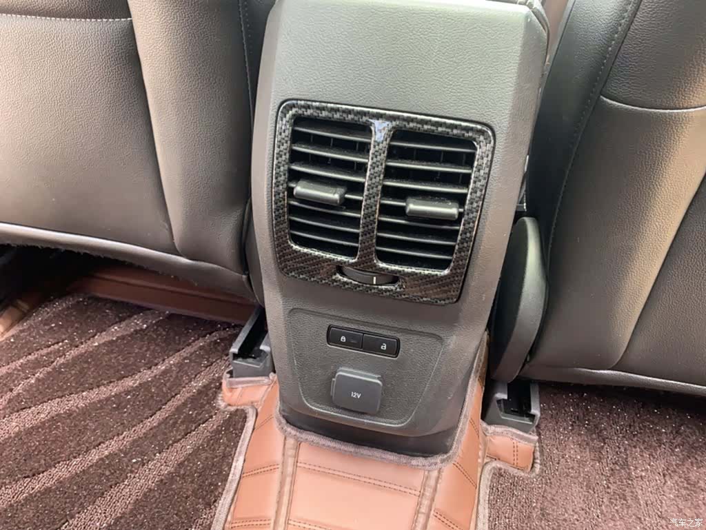 Ford Kuga, 2017 6