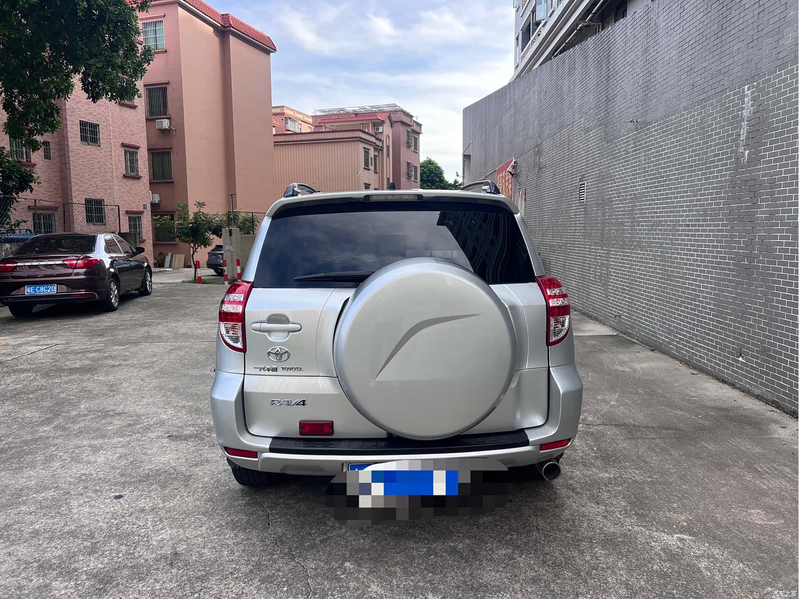 Toyota RAV4, 2012 7