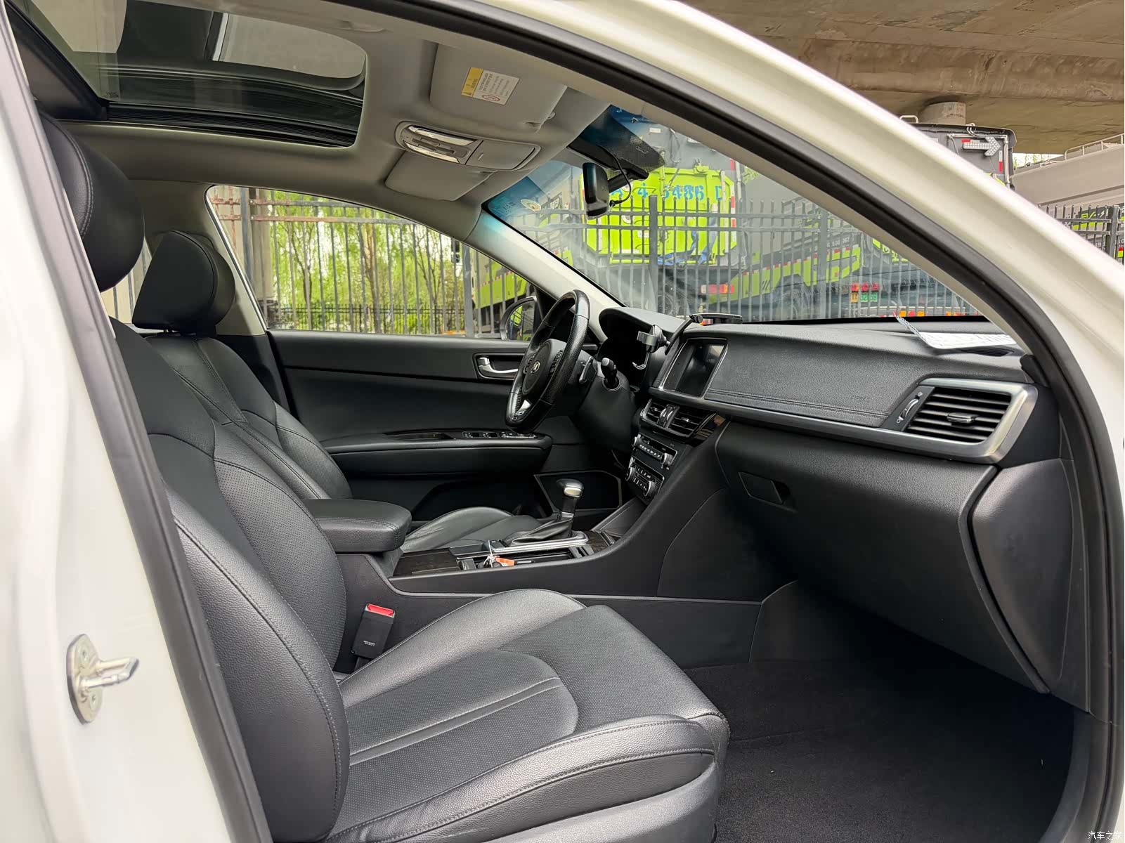 Kia K5, 2016 10