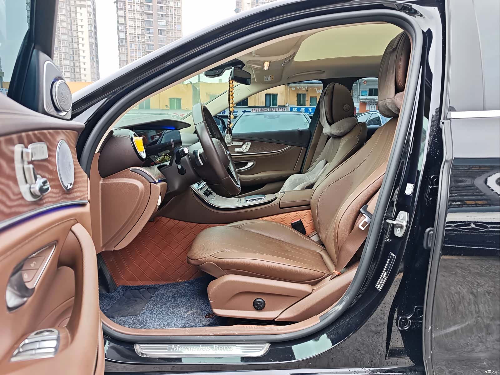 Mercedes-Benz E-Class, 2021 6