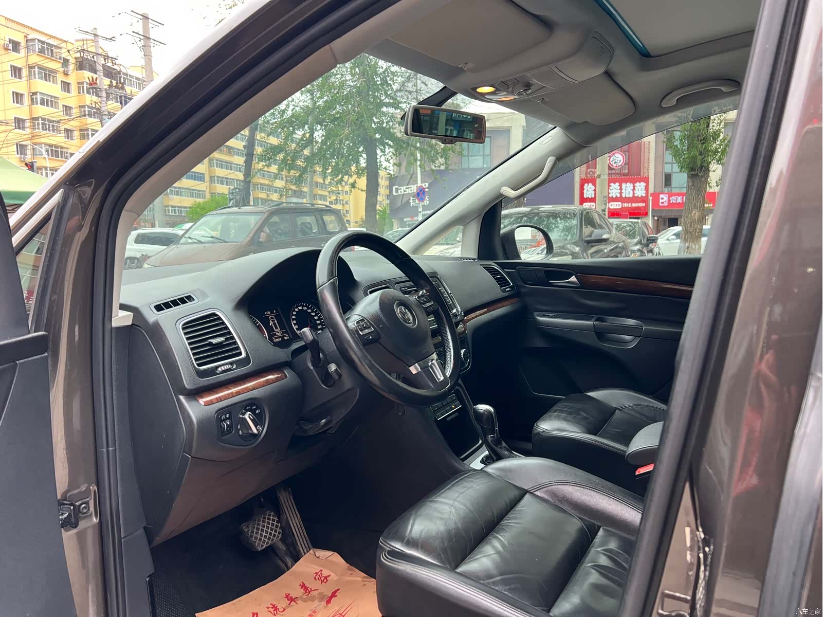Volkswagen Xia, 2015 10