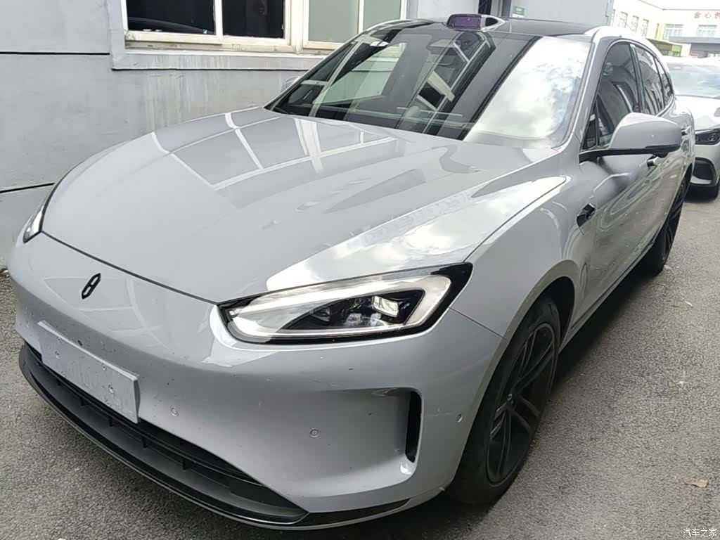AITO M5, 2025 2