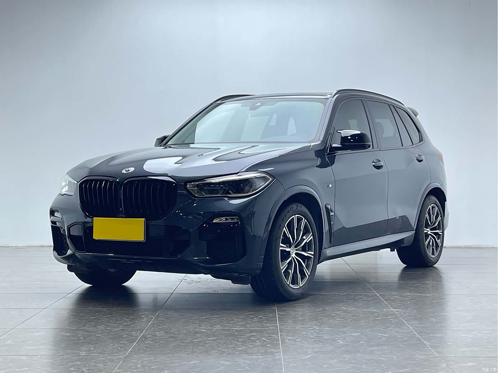 BMW X5, 2021 1