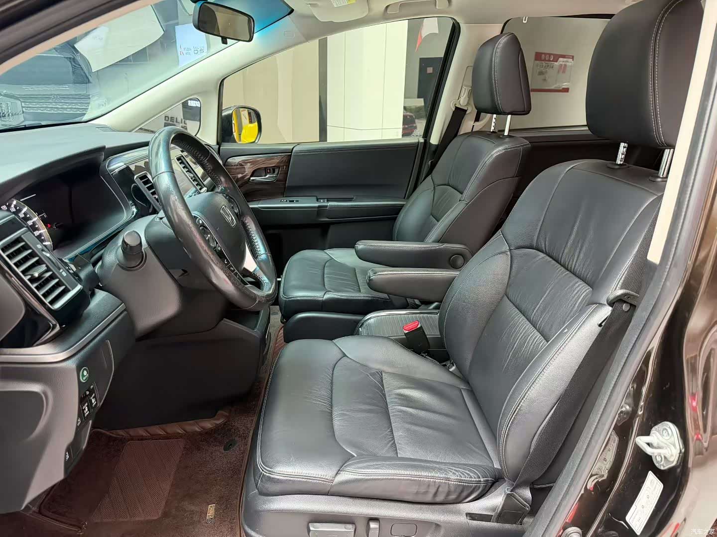 Honda Elysion, 2019 8