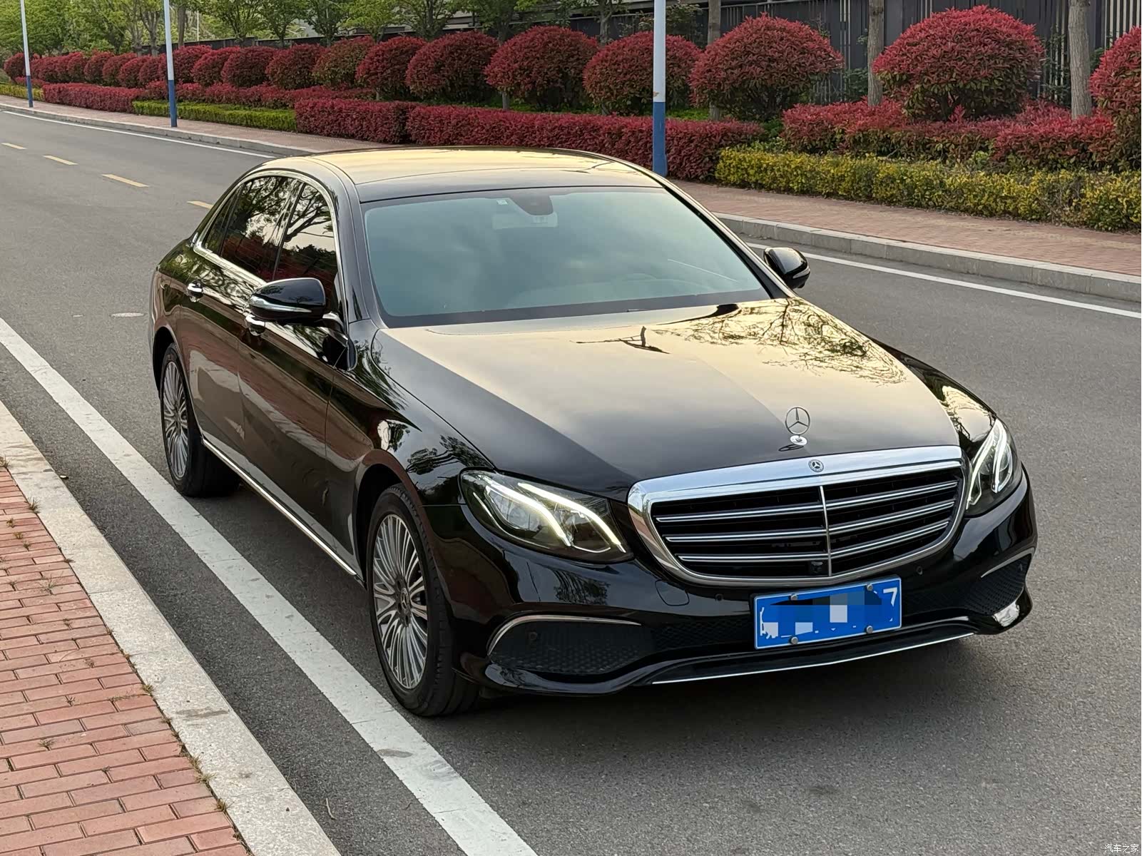 Mercedes-Benz E-Class, 2020 3
