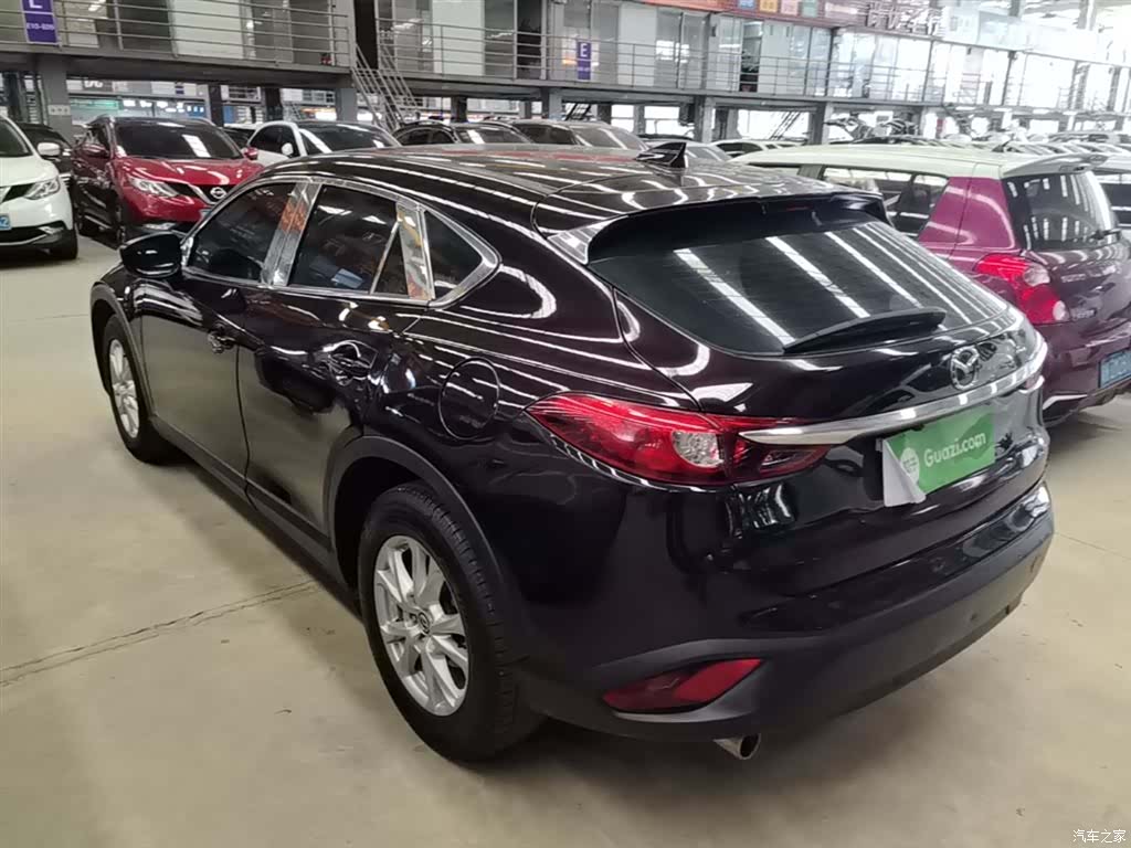 Mazda CX-4, 2019 все фото