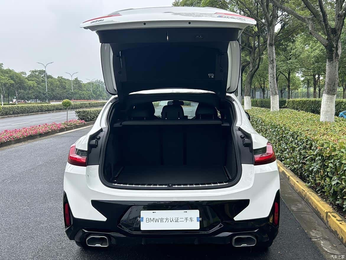 BMW X4, 2025 все фото