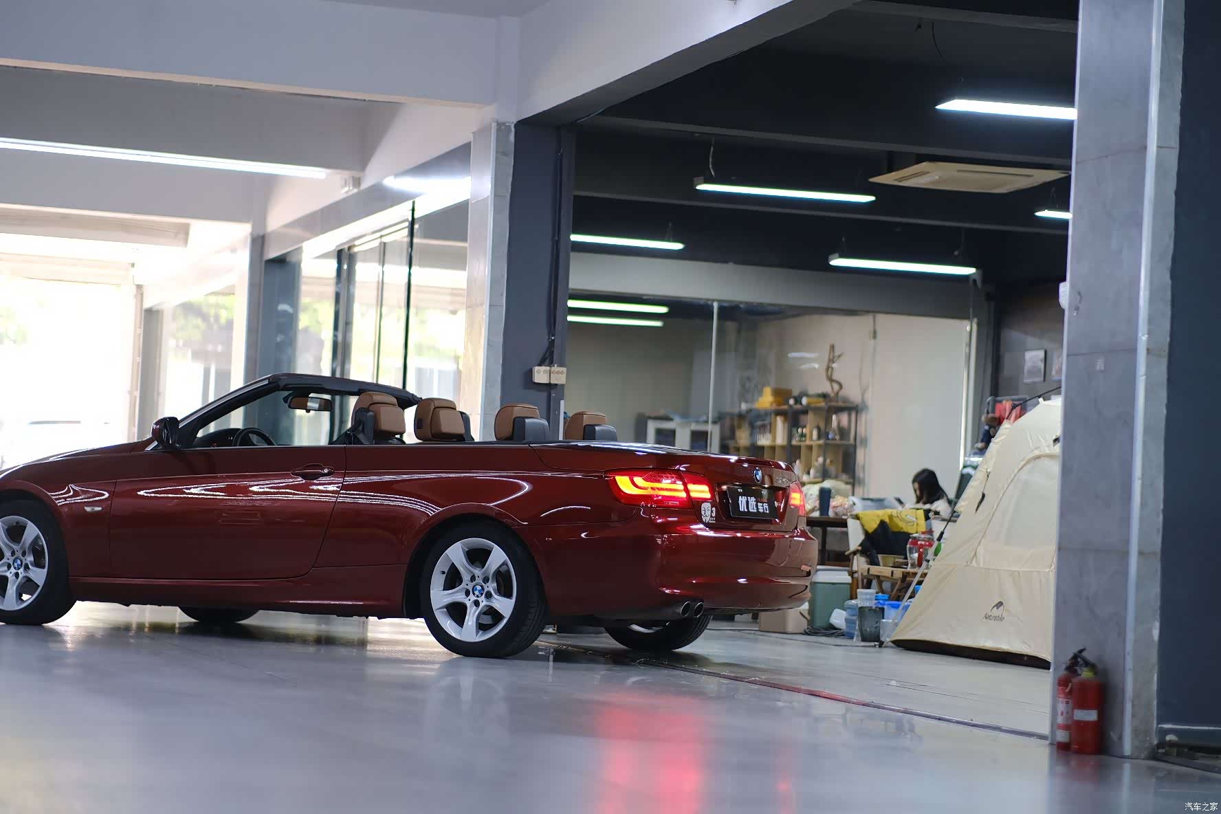 BMW 3 Series, 2011 6