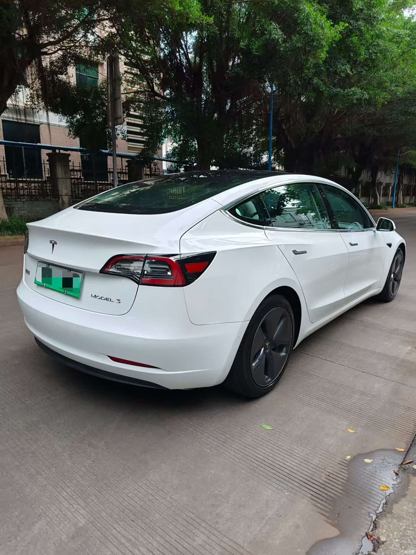 Tesla Model 3, 2022 7