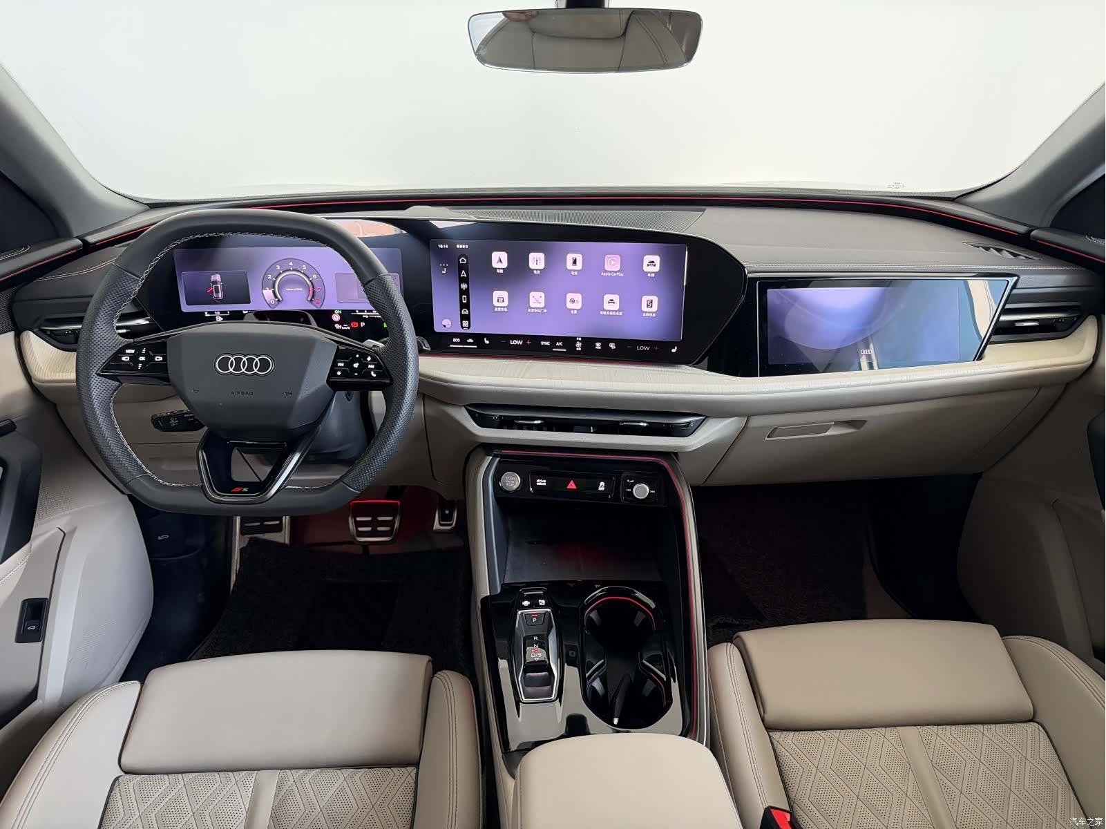 Audi Q5L, 2025 14