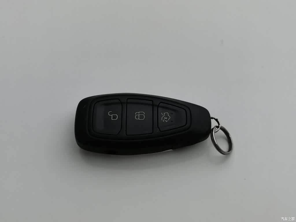 Ford Focus, 2016 19