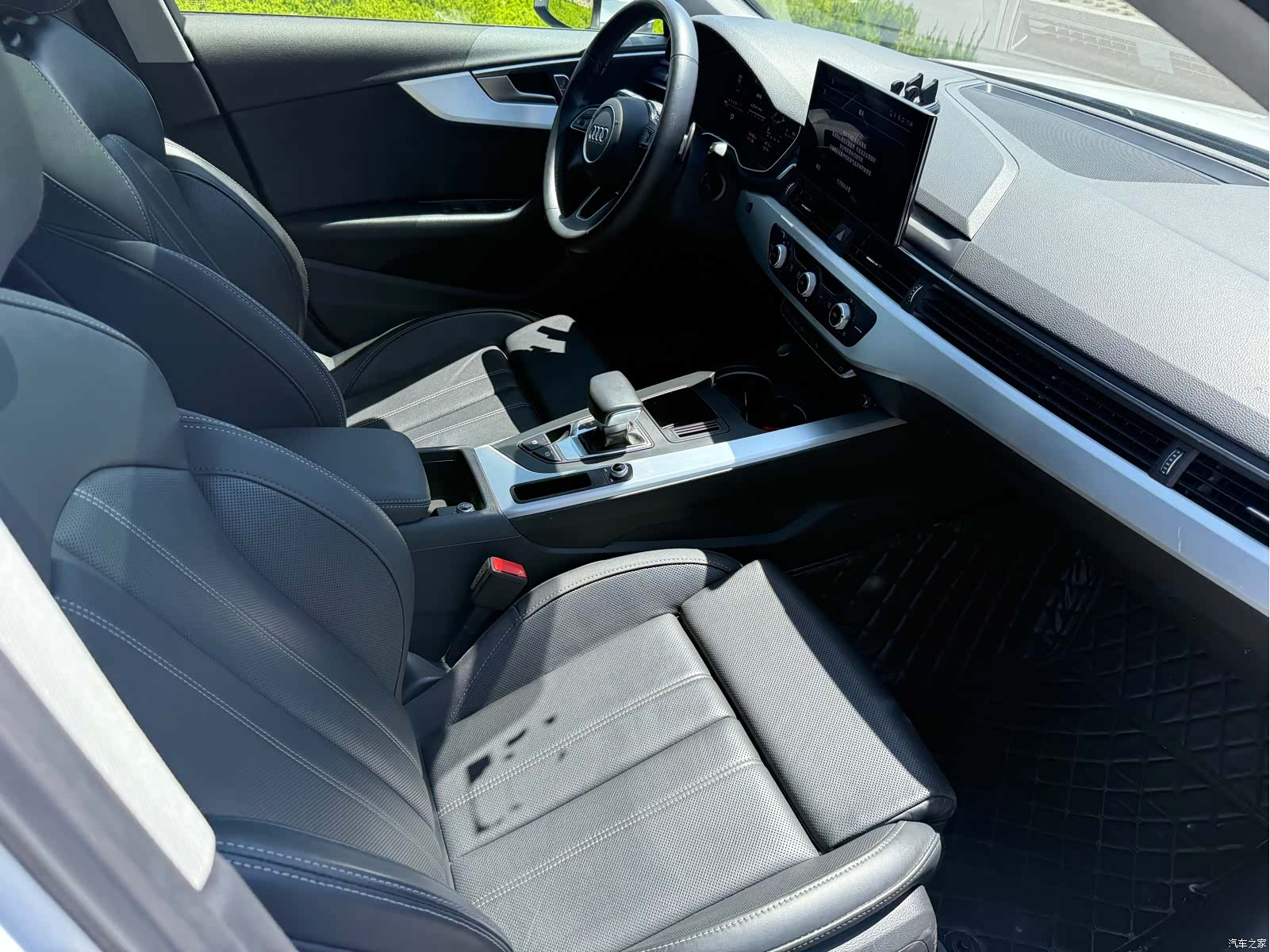 Audi A4L, 2024 4