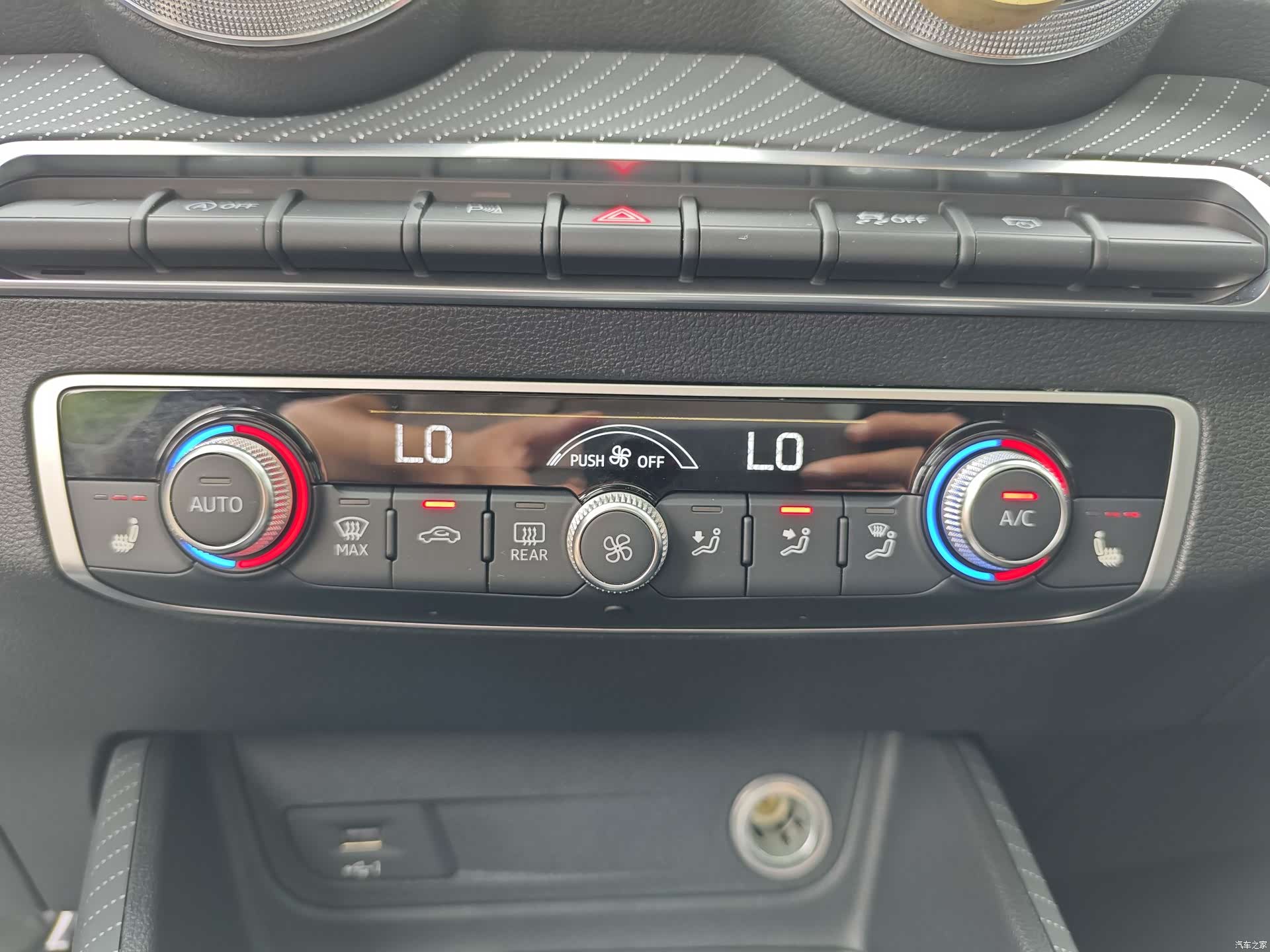 Audi Q2L, 2023 21