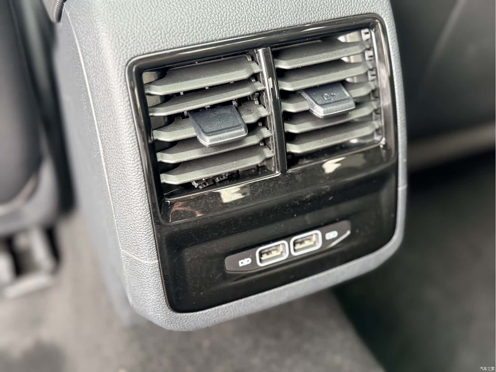 Volkswagen Sagitar, 2024 24