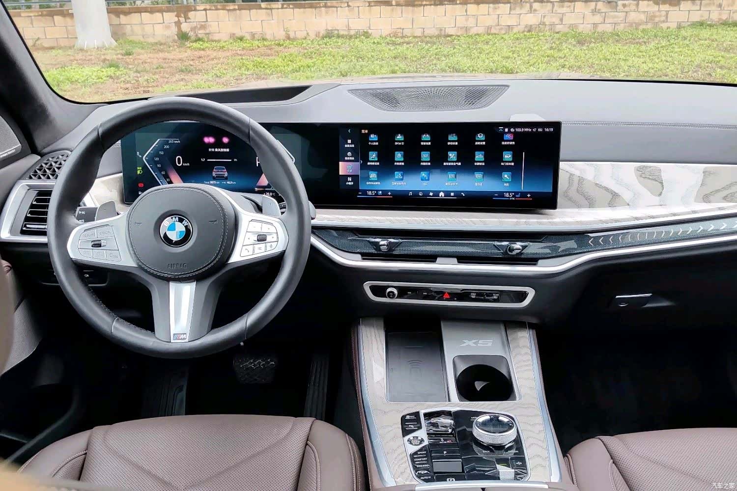 BMW X5, 1900 8