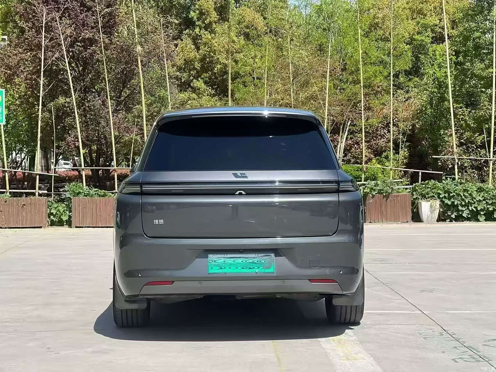 Li Auto L8, 2024 8