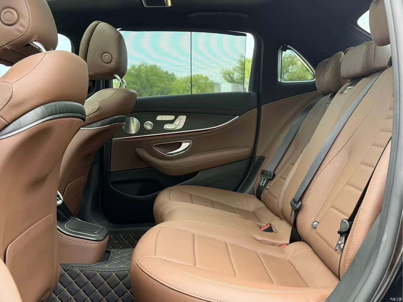 Mercedes-Benz E-Class, 2021 4