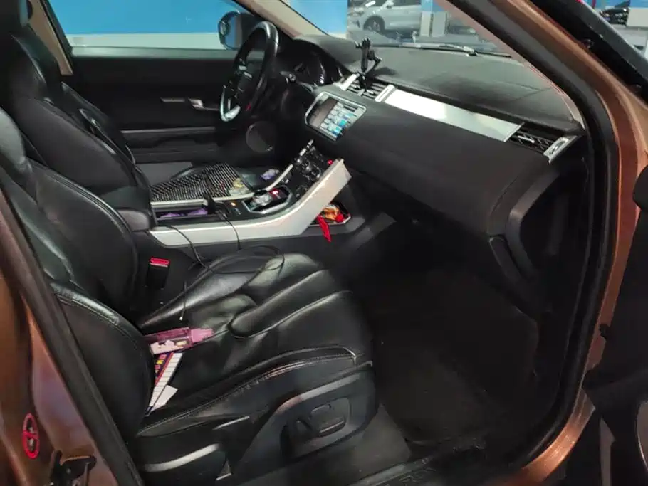 Land Rover Range Rover Aurora