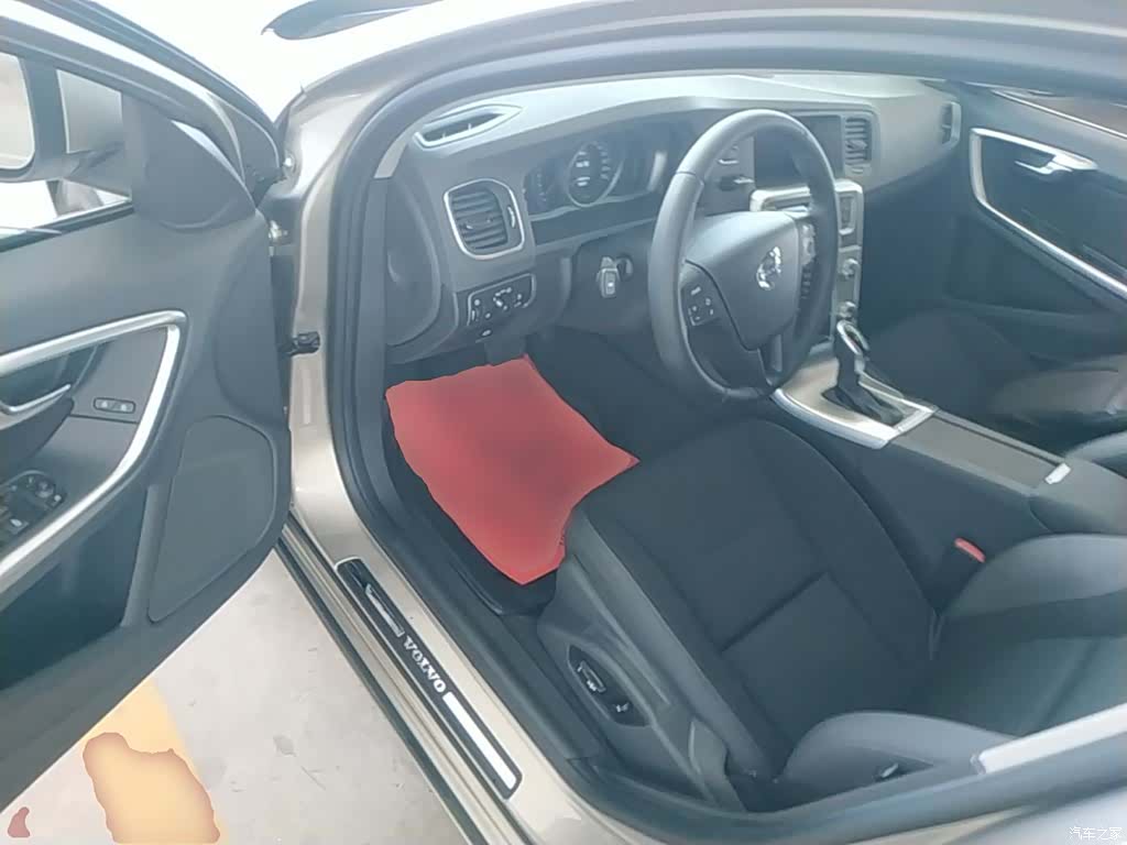 Volvo S60, 2014 16