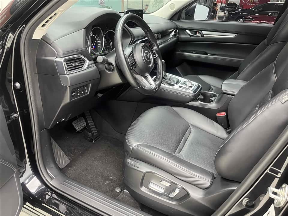 Mazda CX-8