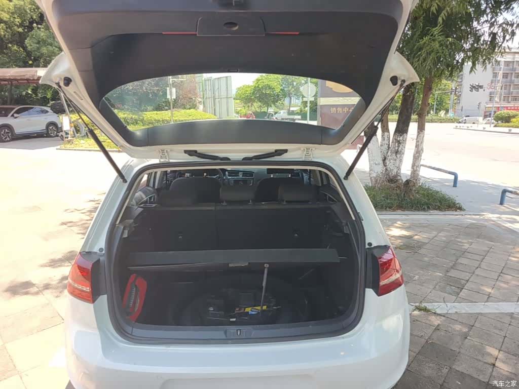 Volkswagen Golf, 2017 19