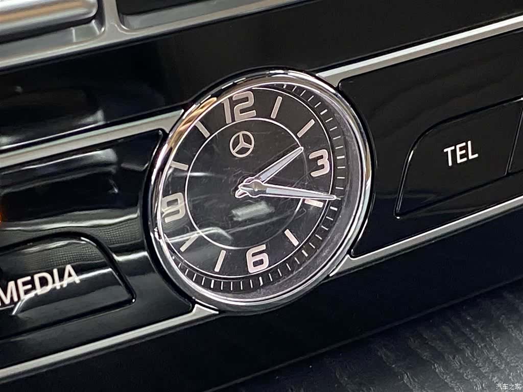 Mercedes-Benz G-Class, 2023 19