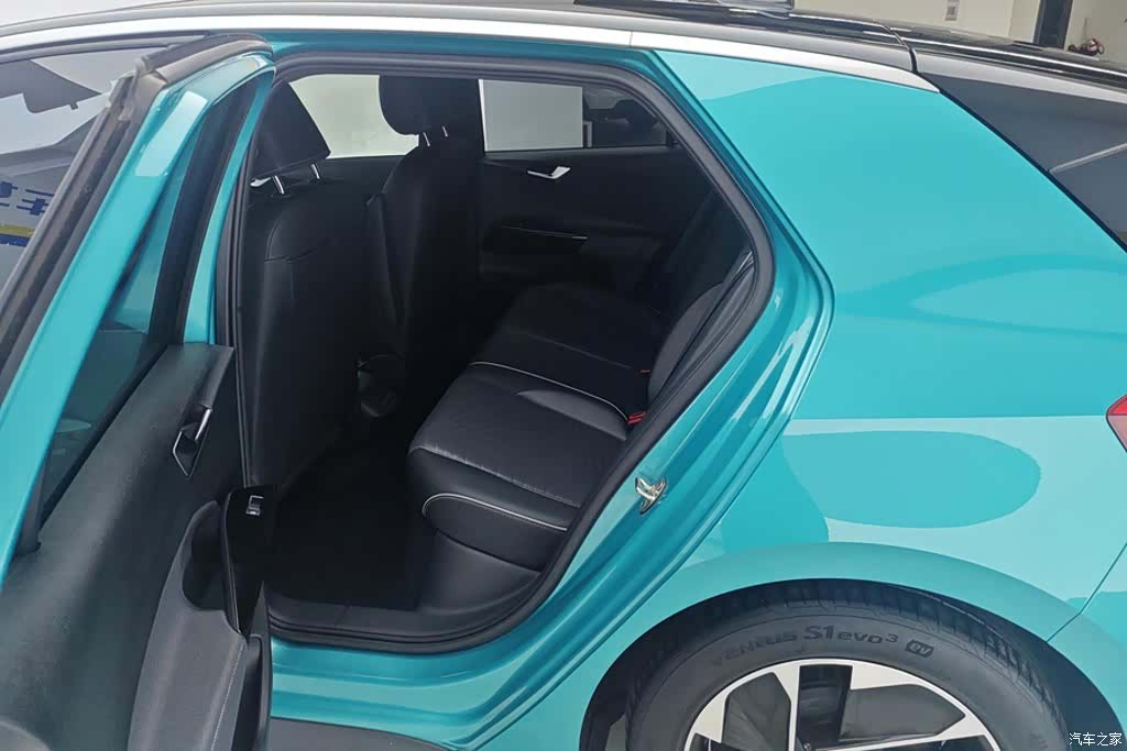 Volkswagen ID.3, 2023 11