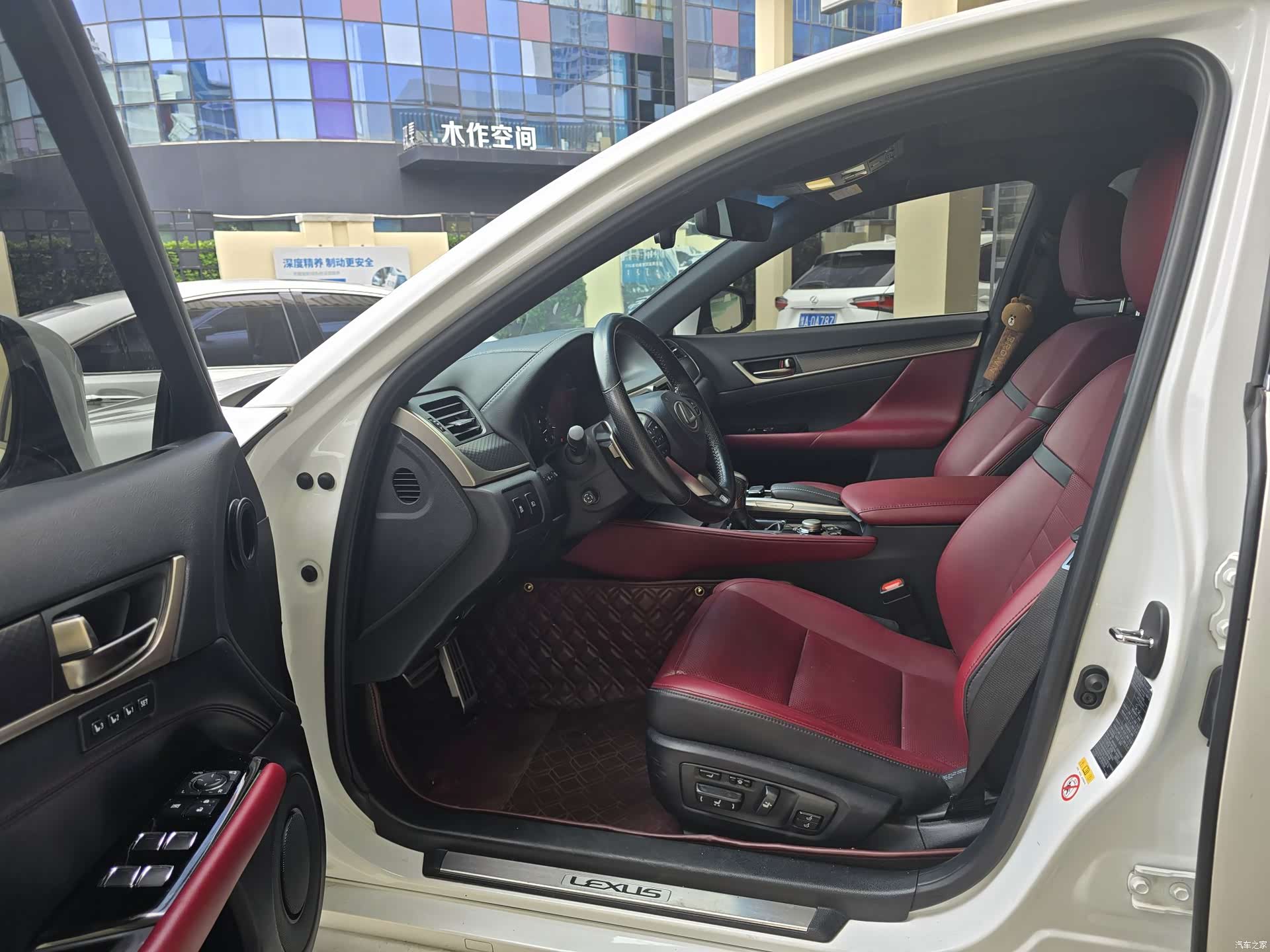 Lexus GS, 2018 4