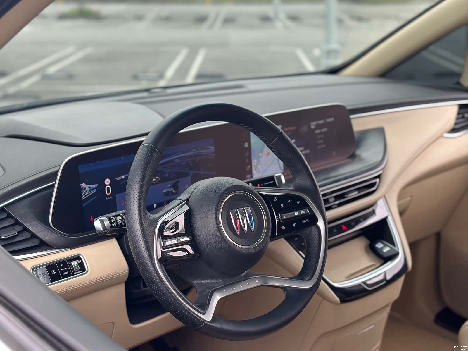 Buick GL8, 2025 4