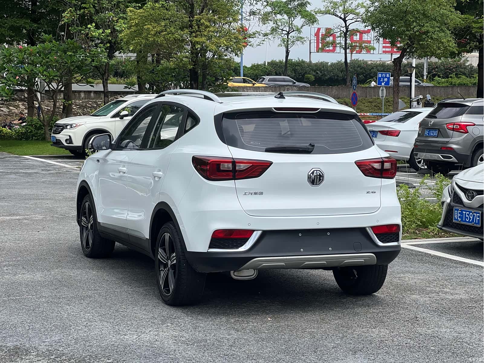MG ZS, 2017 4