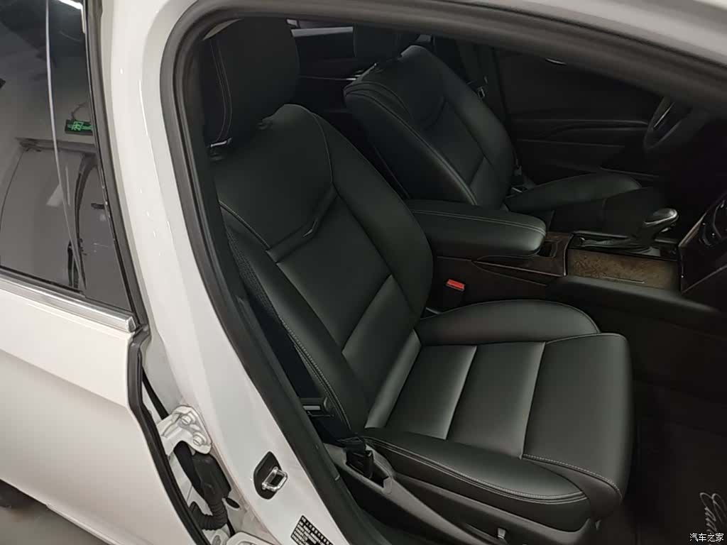 Cadillac XTS, 2019 25