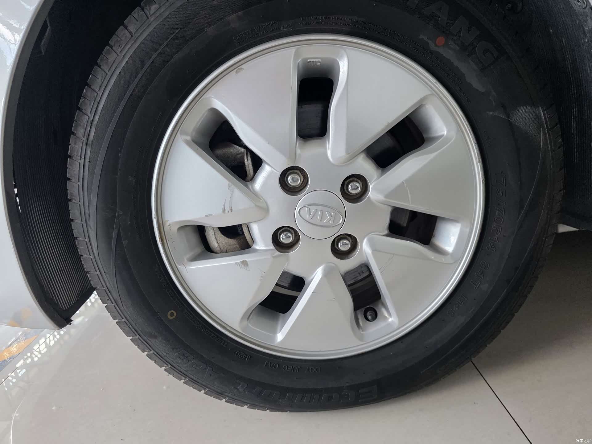 Kia K2, 2011 13