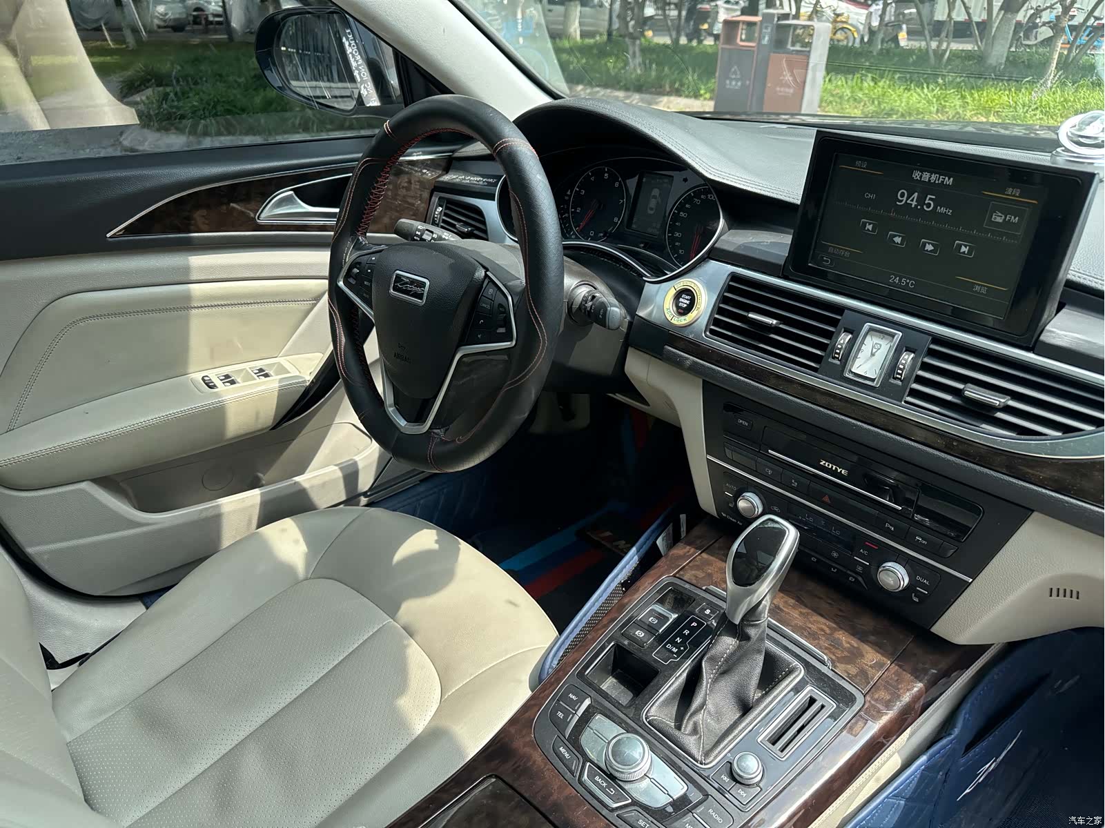 Zotye Z700, 2016 17