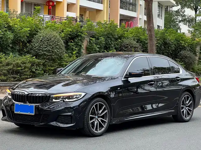BMW 3 Series 2021 — купить из Китая под заказ