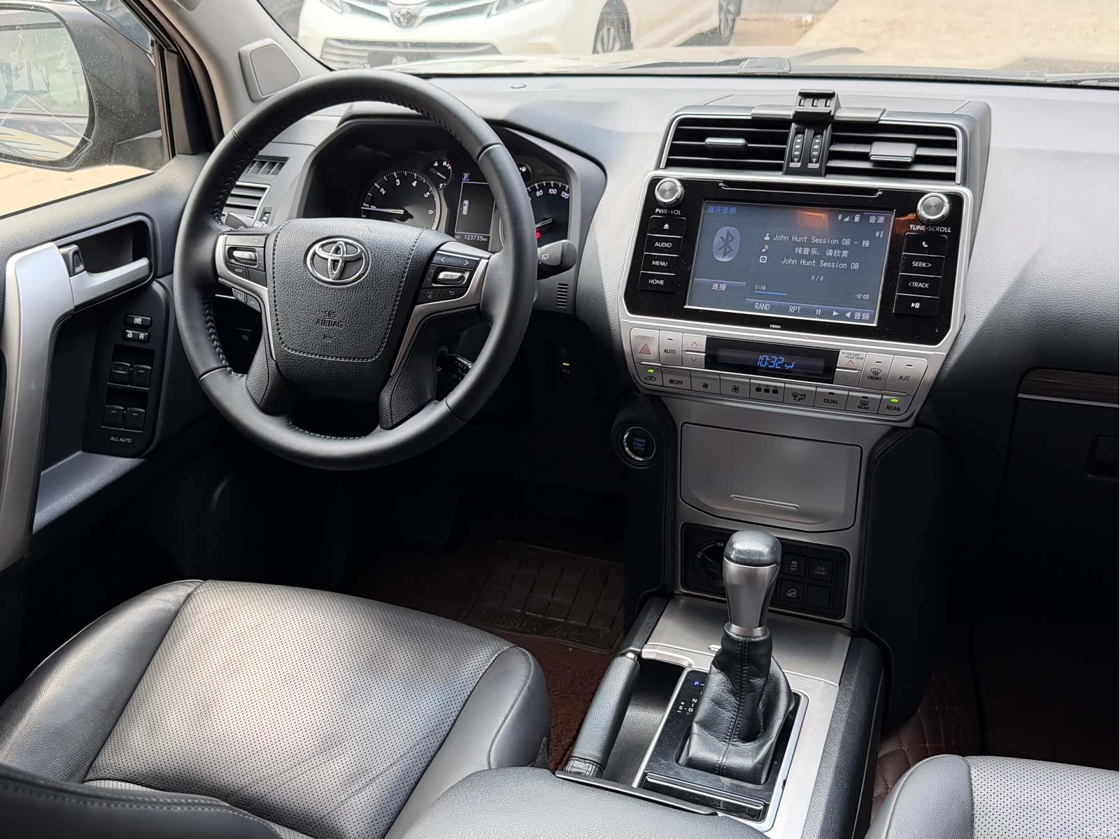 Toyota Prado, 2018 16