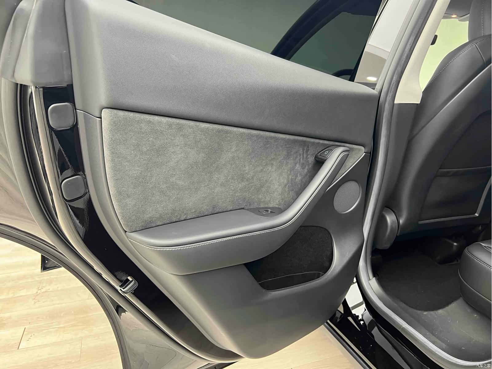Tesla Model Y, 2023 11