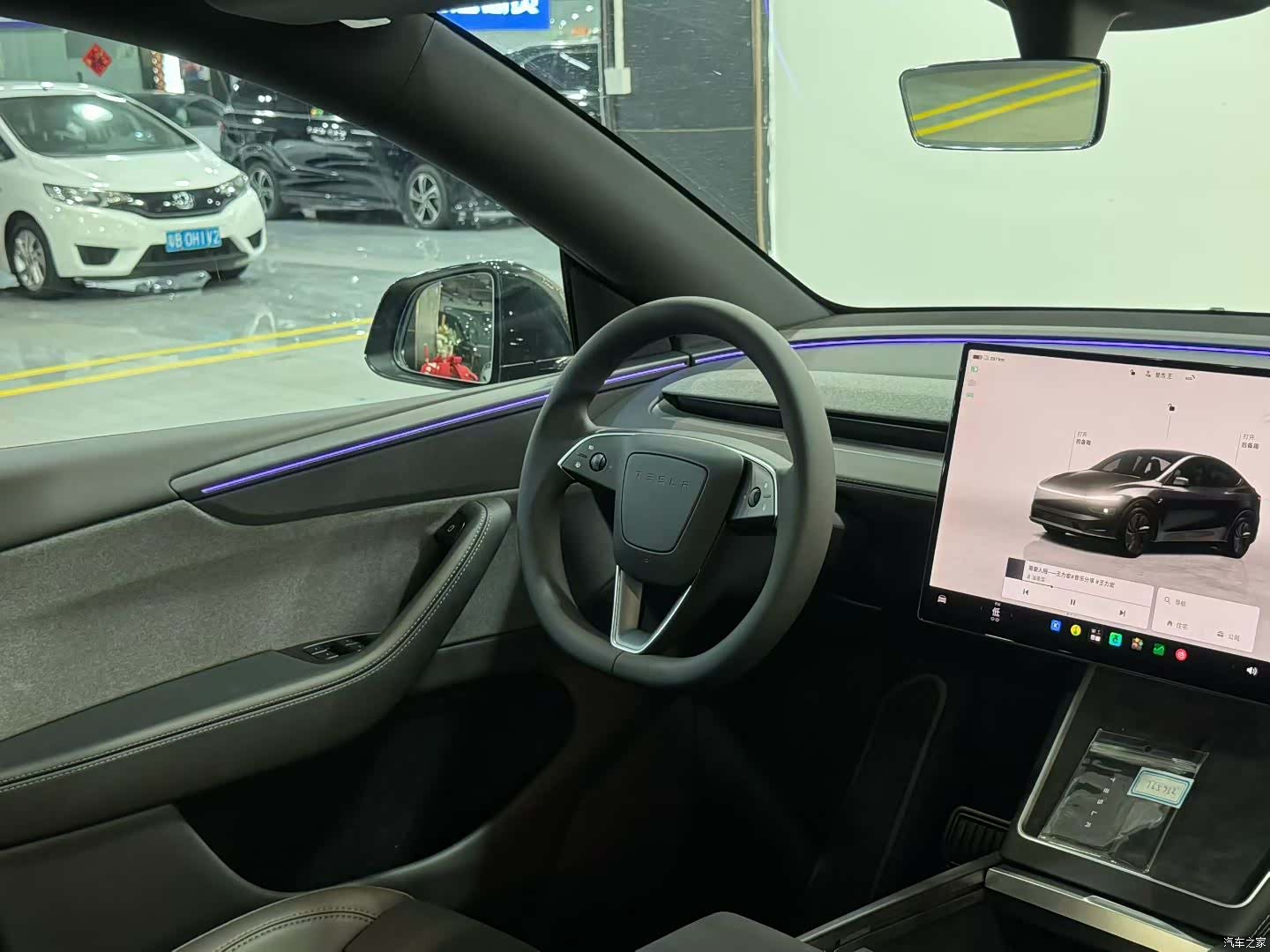 Tesla Model Y, 2026 8