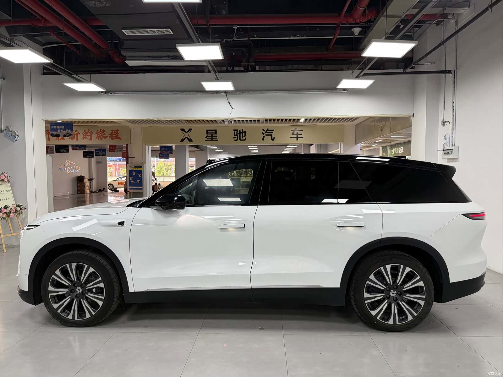 NIO ES8, 2024 3