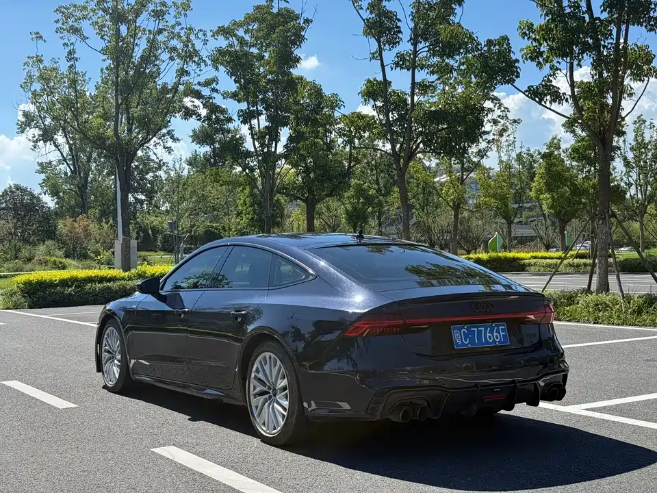 Audi A7