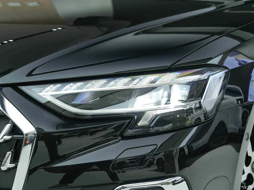 Audi A8L, 2023 20